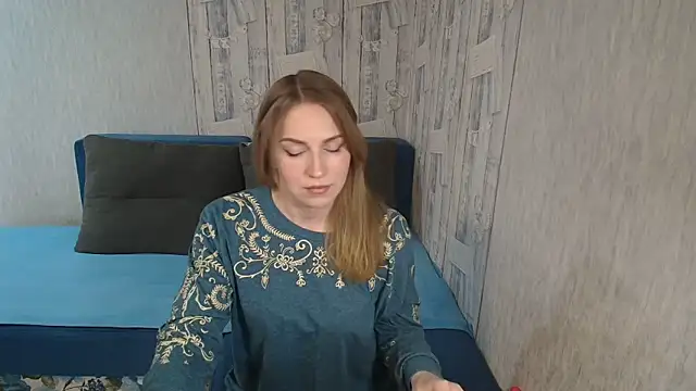 Pilly green  online show from 10, 3, 2026