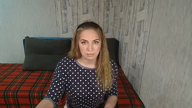 Pilly green  online show from 18, 12, 2025