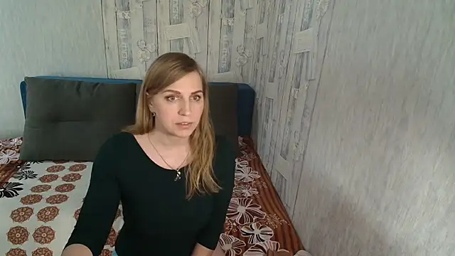 Pilly green  online show from 3, 10, 2025