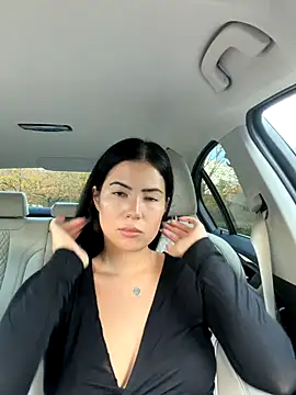 clairewntr online show from 2, 11, 2025