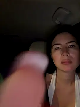 clairewntr online show from 2, 12, 2025