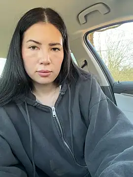 clairewntr online show from 27, 2, 2026