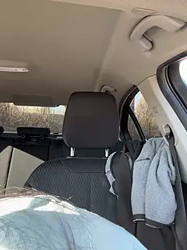 clairewntr online show from 5, 3, 2025