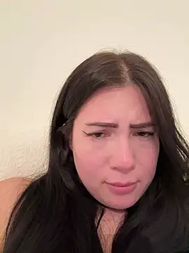 clairewntr online show from 8, 3, 2025