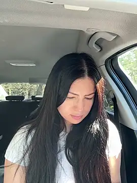 clairewntr online show from 21, 3, 2025