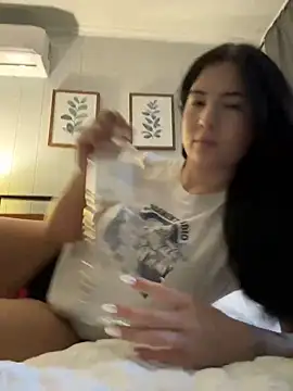 clairewntr online show from 3, 2, 2025