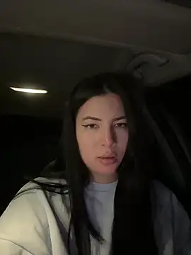 clairewntr online show from 6, 3, 2025