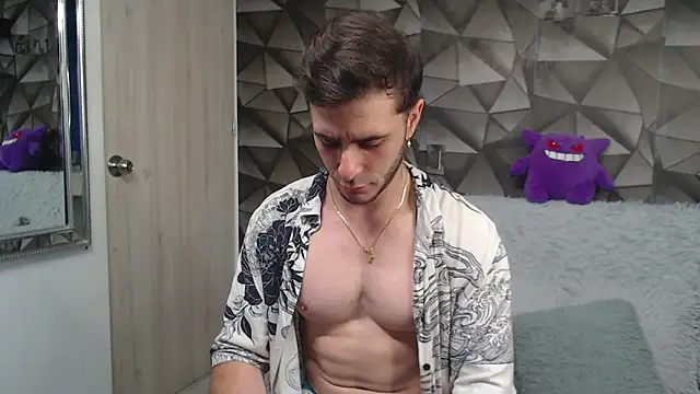 Latino stud4u online show from 7, 1, 2026