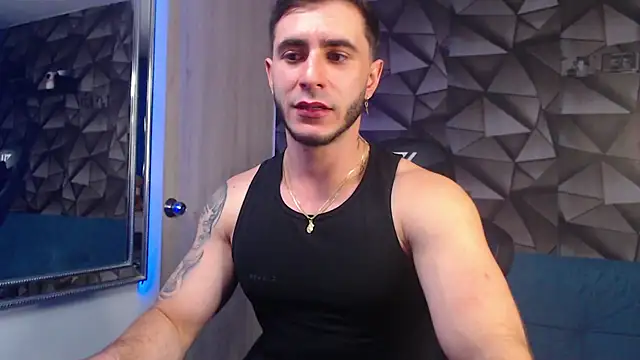 Snapshot of Latino_stud4u chatting on 22, 10, 2025 Latino stud4u online show from 22, 10, 2025