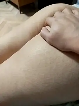 LovlyAnnie online show from 23, 10, 2025