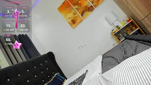 Divine   Eloeura online show from 11, 3, 2025