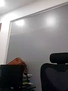 aisha latina online show from 12, 3, 2025