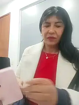 aisha latina online show from 18, 9, 2025