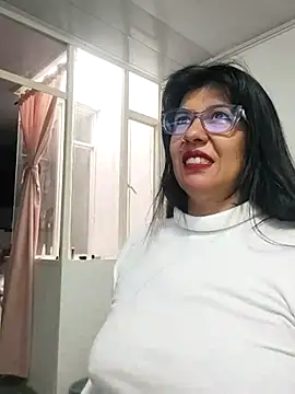 aisha latina online show from 23, 2, 2026