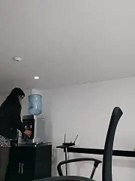 aisha latina online show from 29, 10, 2025