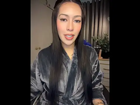 Jasmine Elcock online show from 8, 5, 2026