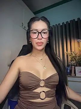 Jasmine Elcock online show from 16, 6, 2026