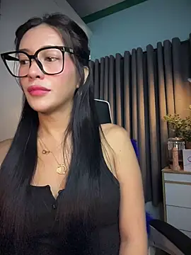 Jasmine Elcock online show from 7, 6, 2026