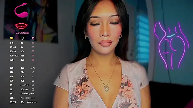 Jasmine Elcock online show from 4, 11, 2025