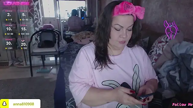 femme fatale1 online show from 16, 12, 2025