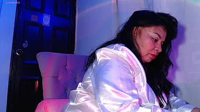 Snapshot of karlablue_ chatting on 1, 10, 2025 karlablue online show from 1, 10, 2025