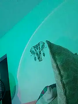 Snapshot of karlablue_ chatting on 27, 9, 2025 karlablue online show from 27, 9, 2025