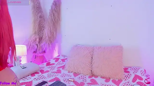 SophieRossi online show from 10, 9, 2025