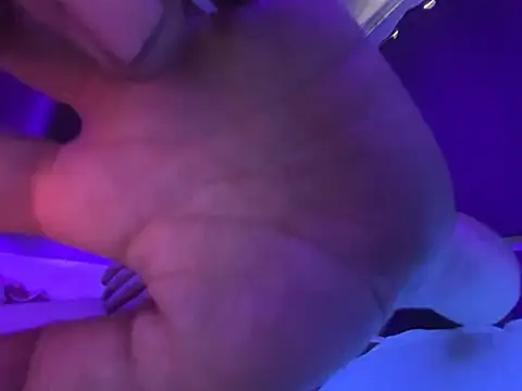Cloudd Kingg Iceyyy online show from 4, 5, 2026