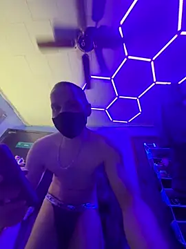 Cloudd Kingg Iceyyy online show from 22, 3, 2026