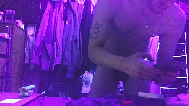 Cloudd Kingg Iceyyy online show from 3, 5, 2026