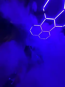 Cloudd Kingg Iceyyy online show from 9, 3, 2026