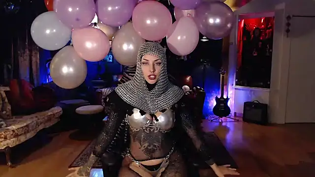 gothstripper online show from 2, 11, 2025