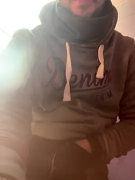 Taxidriver1988 online show from 6, 1, 2026