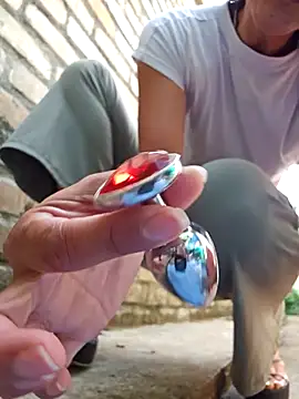 Yuky ta online show from 1, 10, 2025