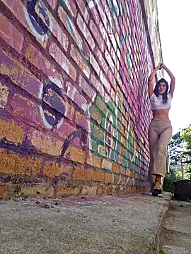 Yuky ta online show from 1, 3, 2026