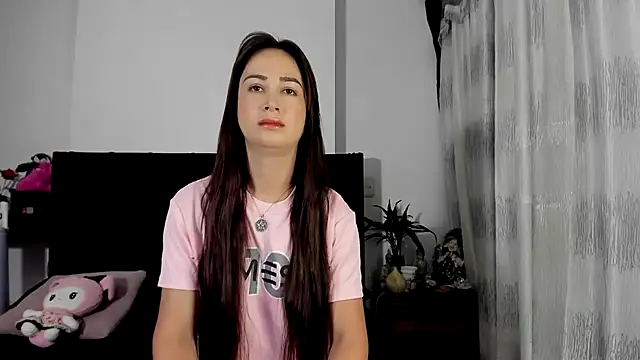 AndreaStivens online show from 2, 6, 2026
