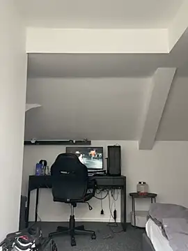 Yxngdiruss online show from 6, 8, 2026