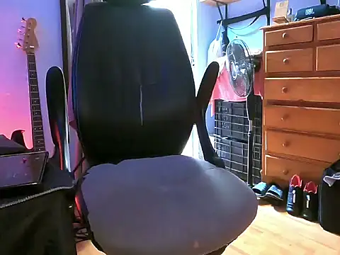 Alf0029 online show from 25, 9, 2025