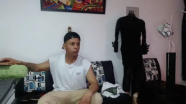 Snapshot of Black_hot266 chatting on 21, 9, 2025 Black hot266 online show from 21, 9, 2025