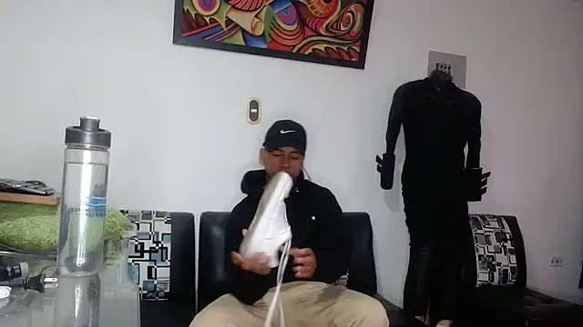 Snapshot of Black_hot266 chatting on 13, 9, 2025 Black hot266 online show from 13, 9, 2025