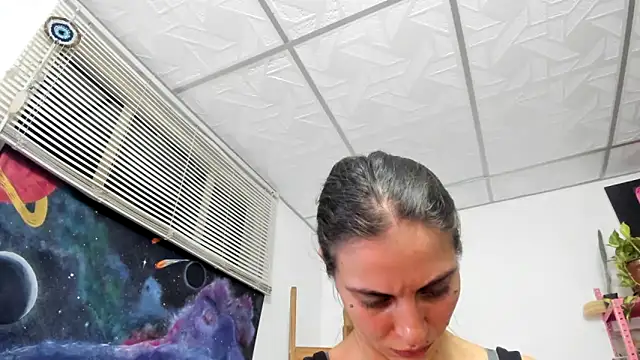 mariecam420 online show from 10, 6, 2026