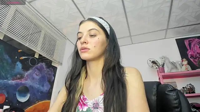 mariecam420 online show from 4, 4, 2026