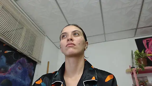 mariecam420 online show from 7, 6, 2026