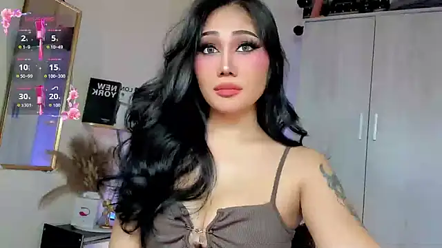 Icon1c LiLy online show from 1, 10, 2025