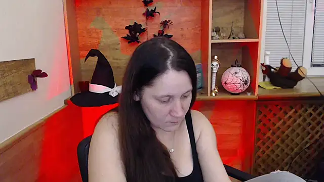 JosieJun  online show from 3, 11, 2025