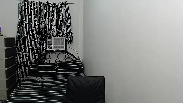 AmazingLuchie online show from 27, 2, 2025