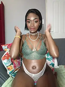 Snapshot of HoneyDropsX chatting on 9, 11, 2025 HoneyDropsX online show from 9, 11, 2025