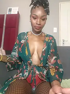 Snapshot of HoneyDropsX chatting on 26, 11, 2025 HoneyDropsX online show from 26, 11, 2025