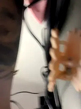 Snapshot of anniehart chatting on 4, 11, 2025 anniehart online show from 4, 11, 2025