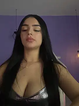 Snapshot of anniehart chatting on 2, 11, 2025 anniehart online show from 2, 11, 2025